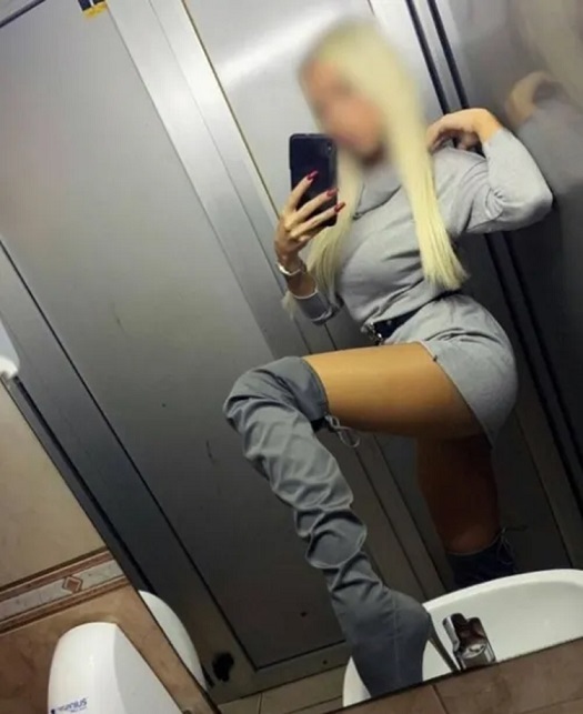 Проститутка СПб Яна +7 (921) 020-39-44 метро Электросила