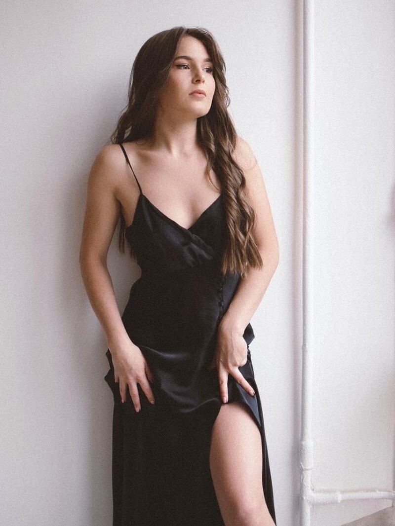 Ксюша индивидуалка Санкт-Петербурга у метро Владимирская проститутки индивидуалки с отзывами